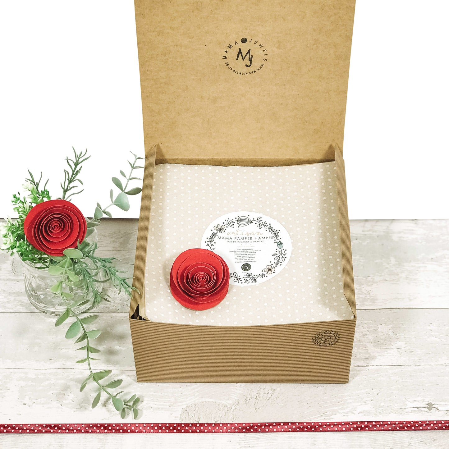 Natural Vegan New Mum to be pregnancy pamper hamper | Ethically sourced | Baby shower | Red image 2