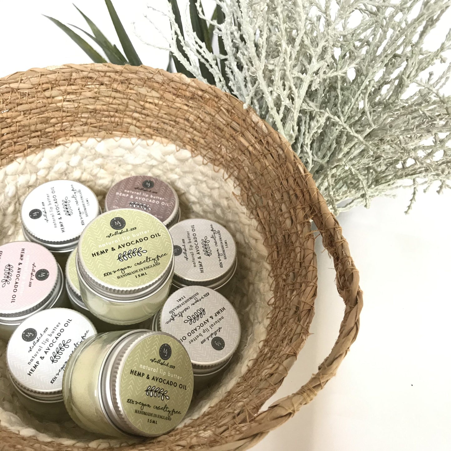Luxury Mum to Be Gift hamper Pamper Spa Box for Pregnancy | White image 5