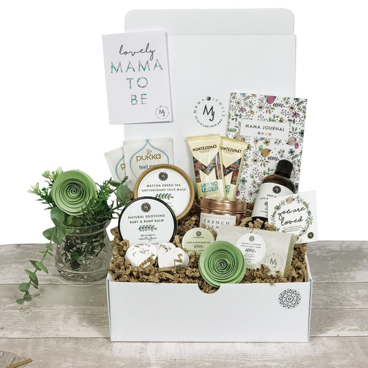 Luxury Pamper at Home Spa Box for Pregnancy and New Mums | Green image 0