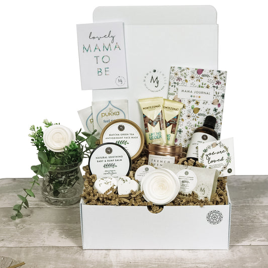 Luxury Mum to Be Gift hamper Pamper Spa Box for Pregnancy | White image 0