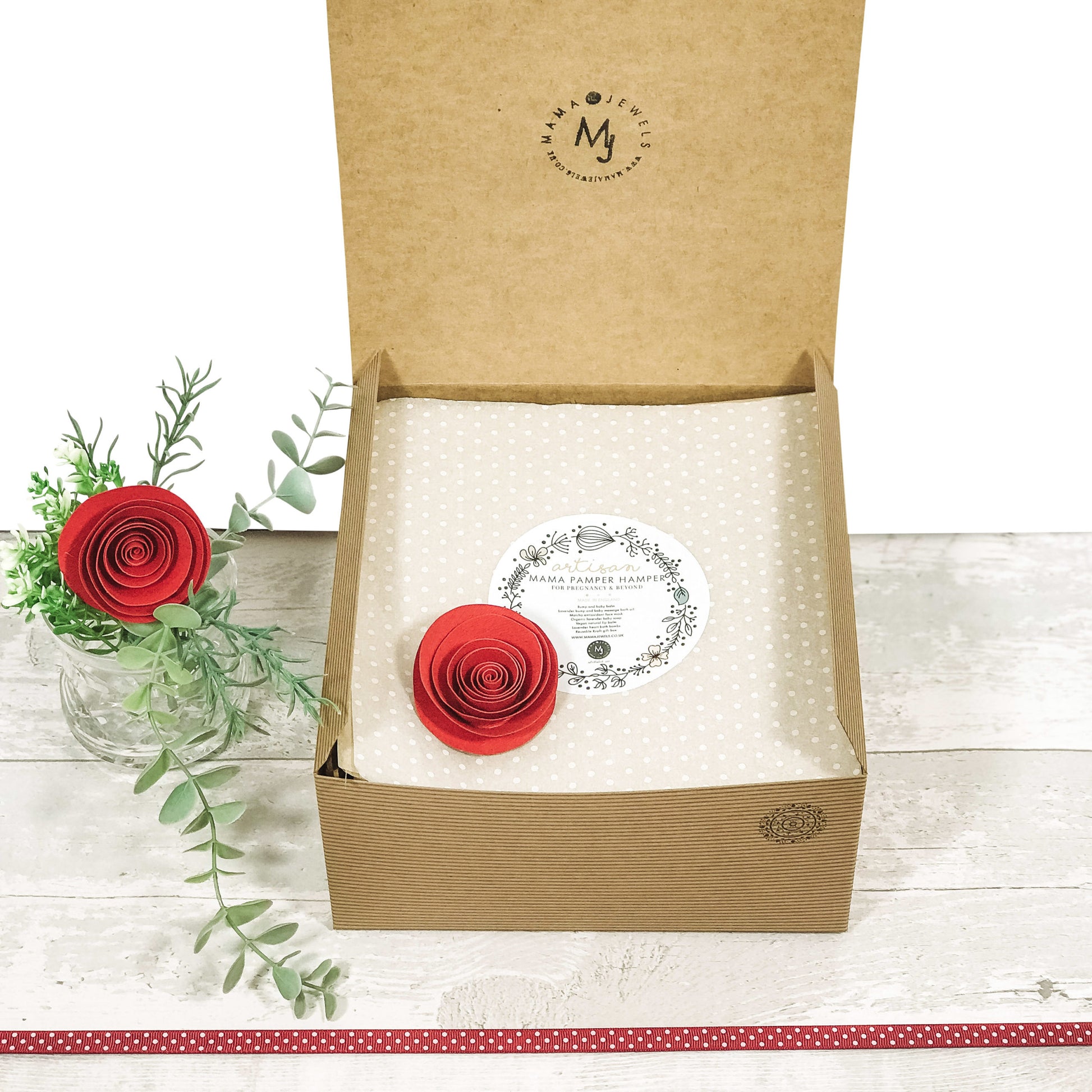 Natural Vegan New Mum to be pregnancy pamper hamper | Ethically sourced | Baby shower | Red image 2